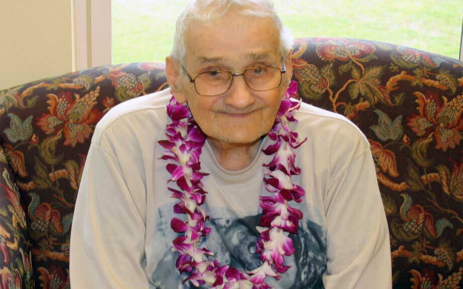 Oxford Casino Spreads Cheer Photo of Gentleman with Hawaiian Lei