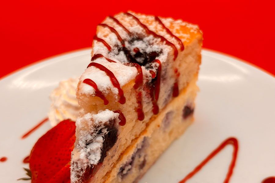 LemonBlueberryCake