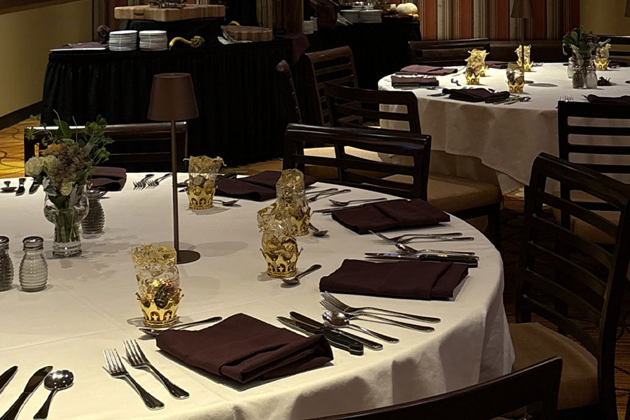 Dining room at Oxford Grill